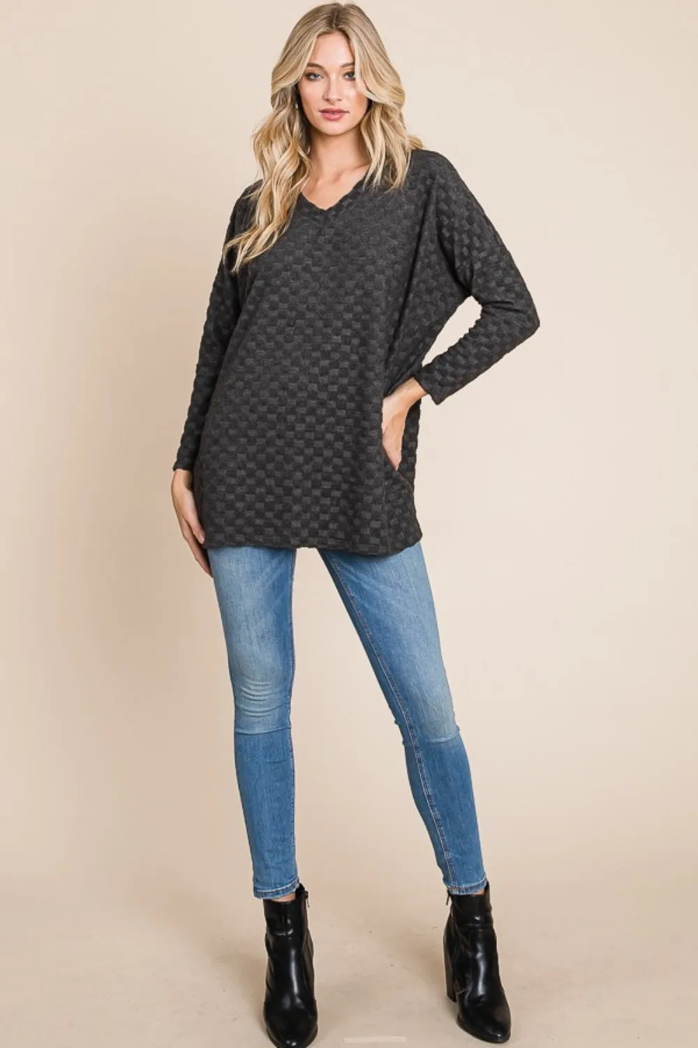 Checkered Long Sleeve V-Neck T-Shirt