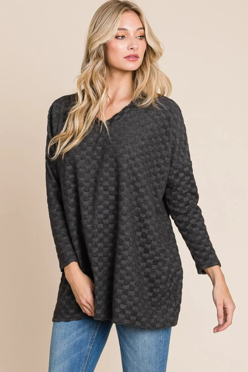 Checkered Long Sleeve V-Neck T-Shirt