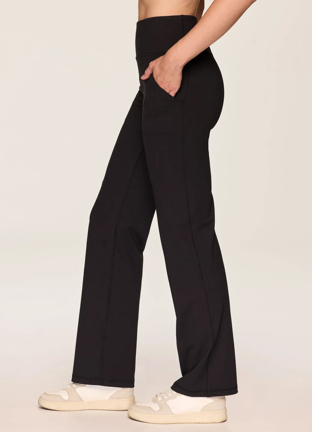 Easy Living Bootcut Pant