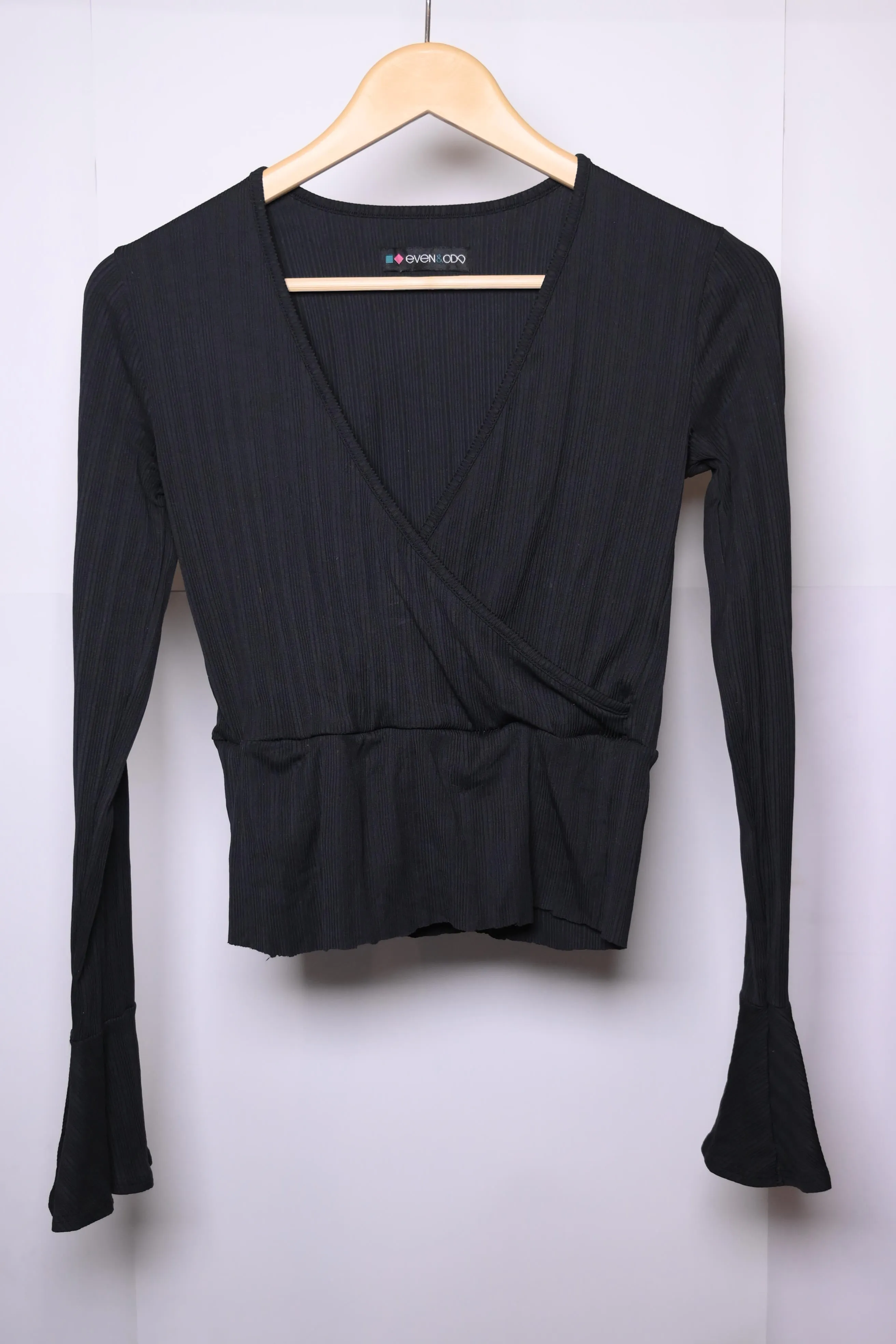 Elegant Black Wrap V-Neck Ribbed Top