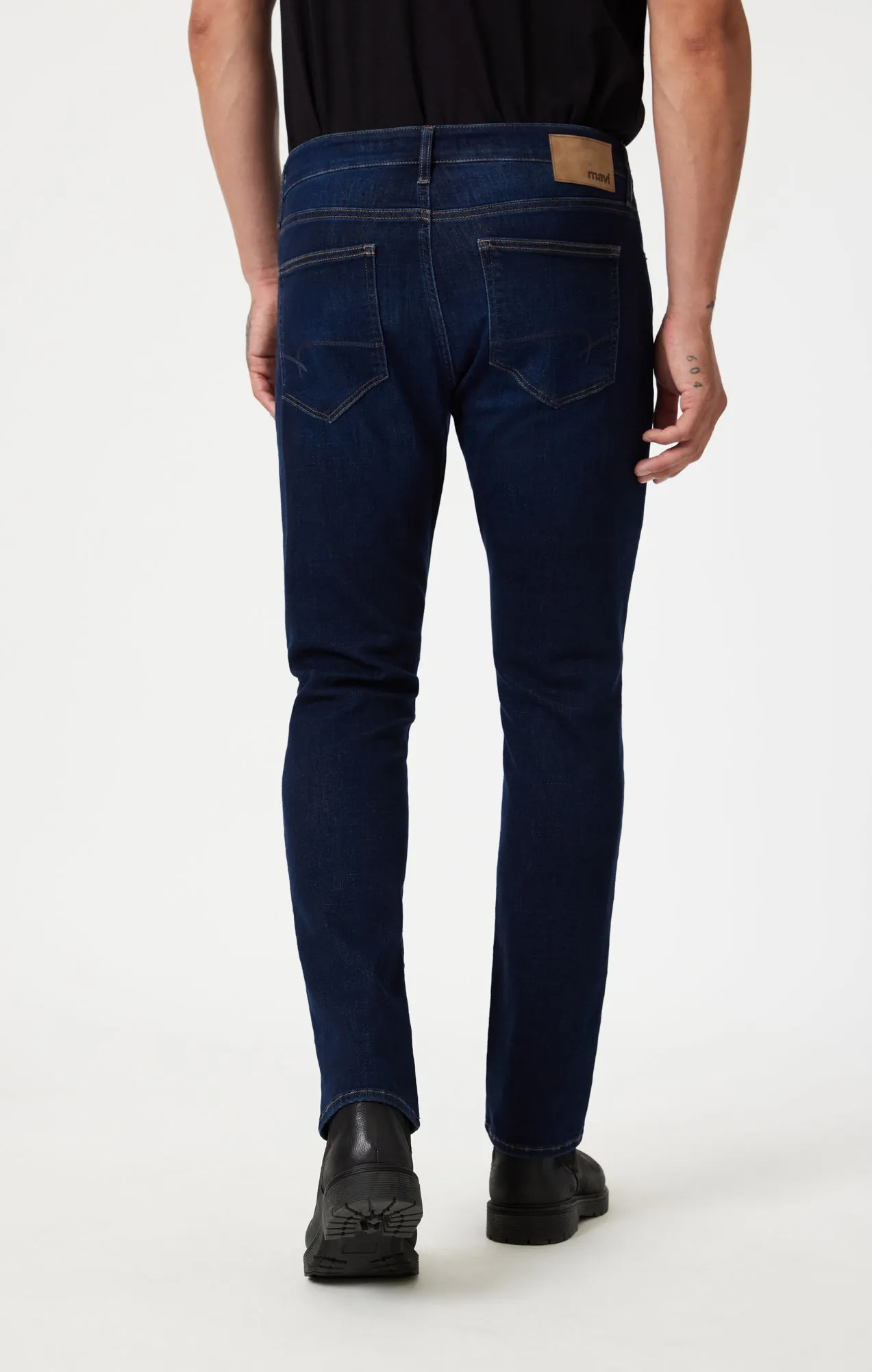 MARCUS SLIM STRAIGHT IN RINSE BRUSHED FEATHER BLUE