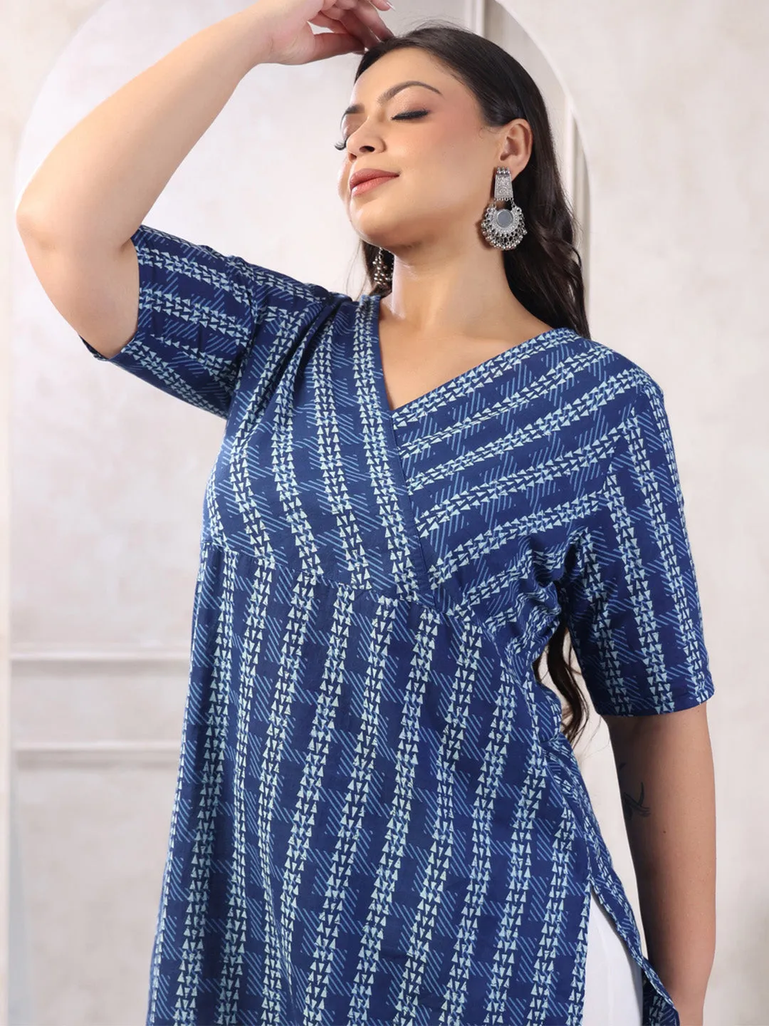 Plus Size Indigo Pure Cotton Floral Printed Straight Kurta