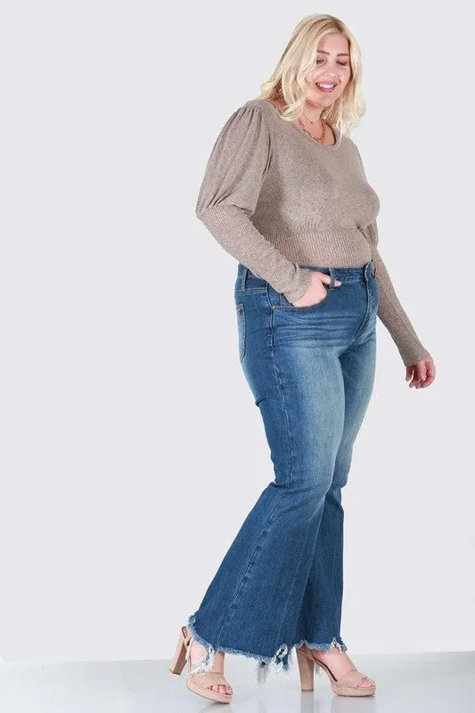 Plus sized Flare Jeans